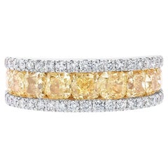 Anillo de media banda eterna de diamantes amarillos fantasía 3,83 quilates Oro amarillo de 18 quilates