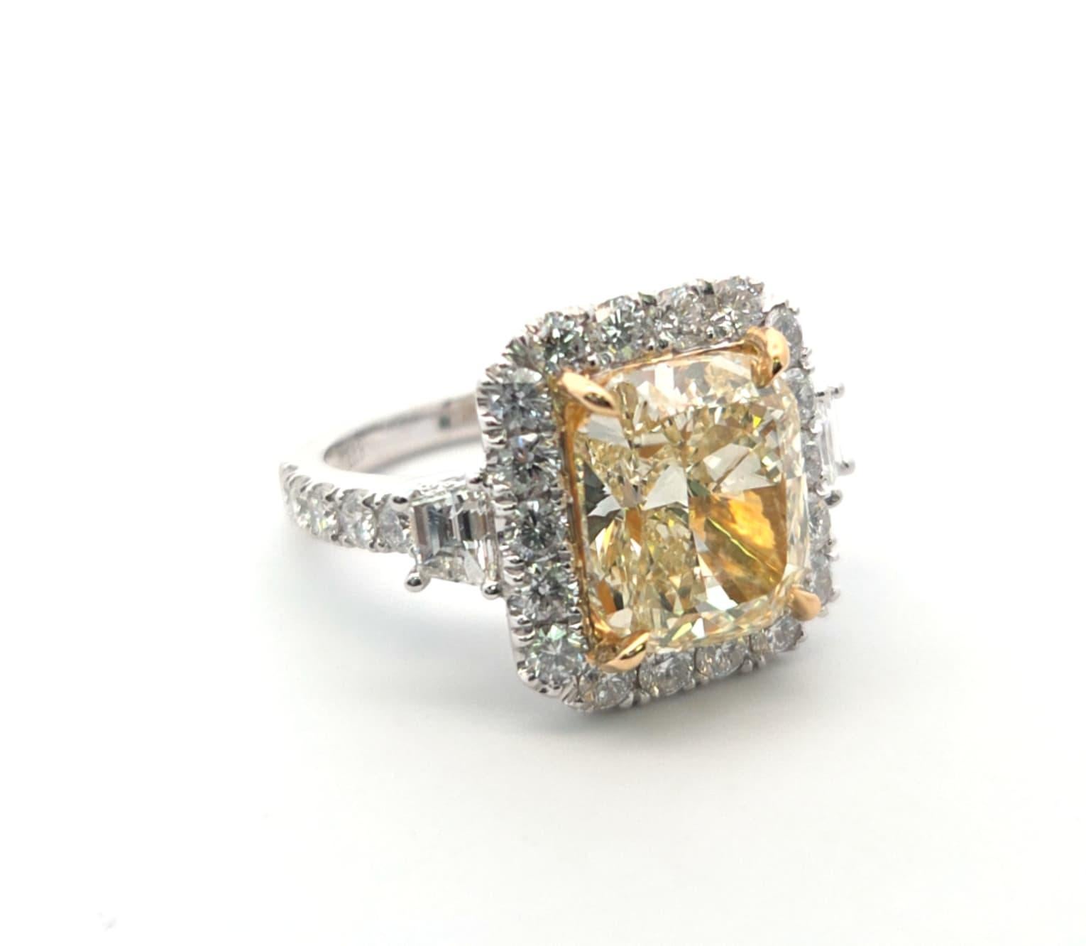 Ausgefallener gelber Diamantring D2.10ct YD5.18CT 18KWG im Zustand „Neu“ im Angebot in New York, NY