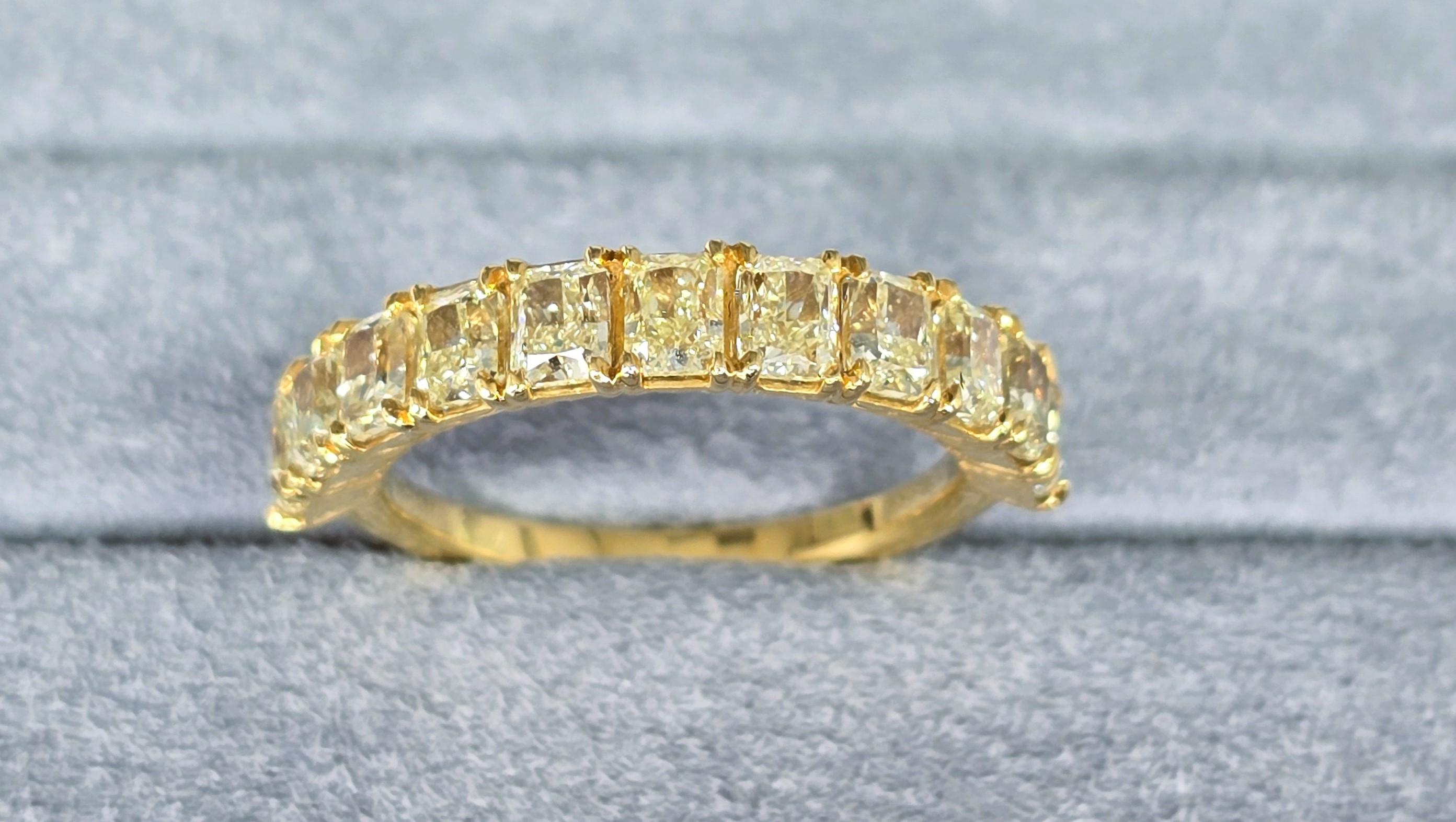 Fancy Yellow Diamond Ring For Sale 5