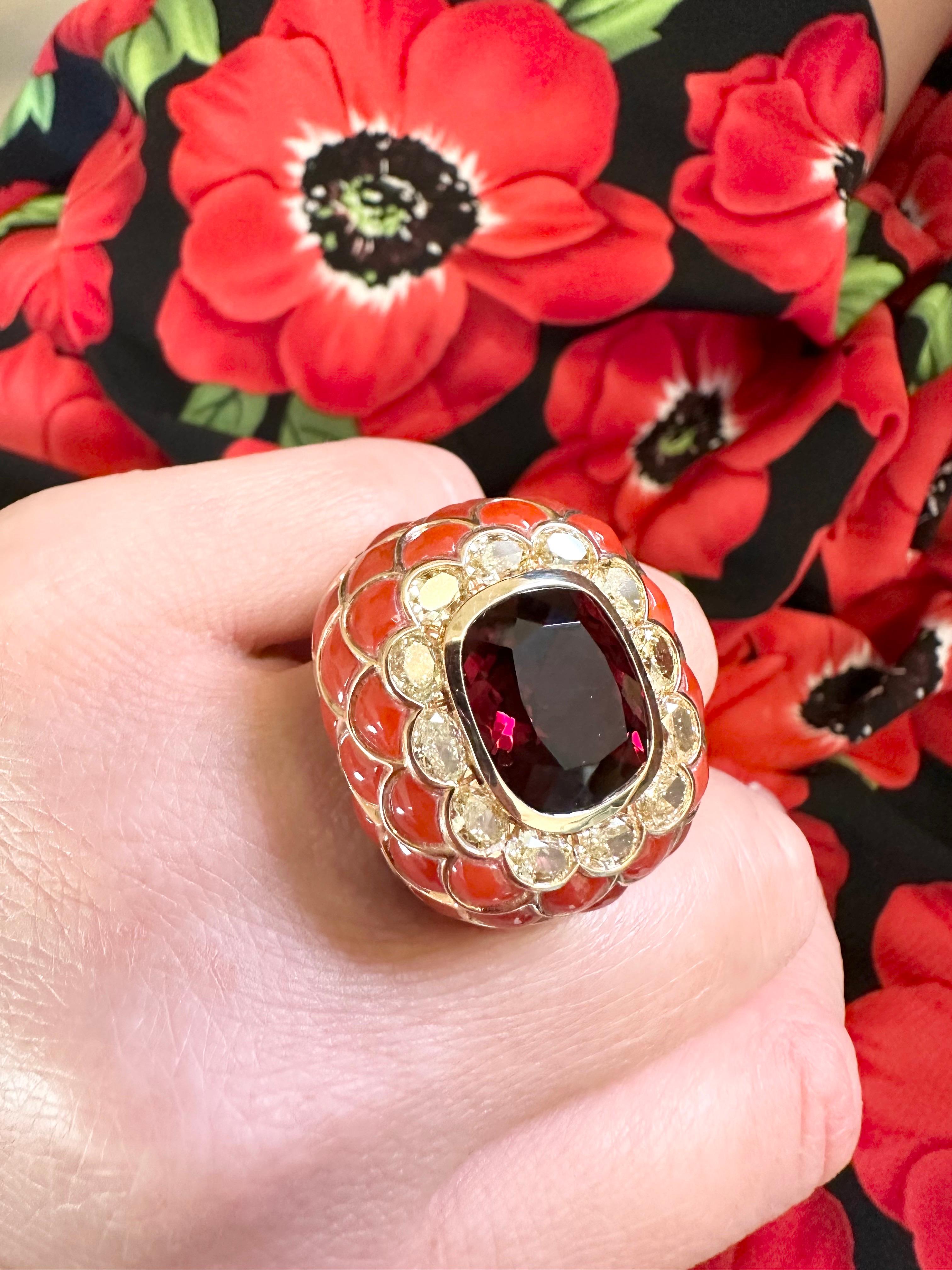 Fancy yellow diamond ring Luxurious ring for a QUEEN RARE Handmade 18KT gold For Sale 5