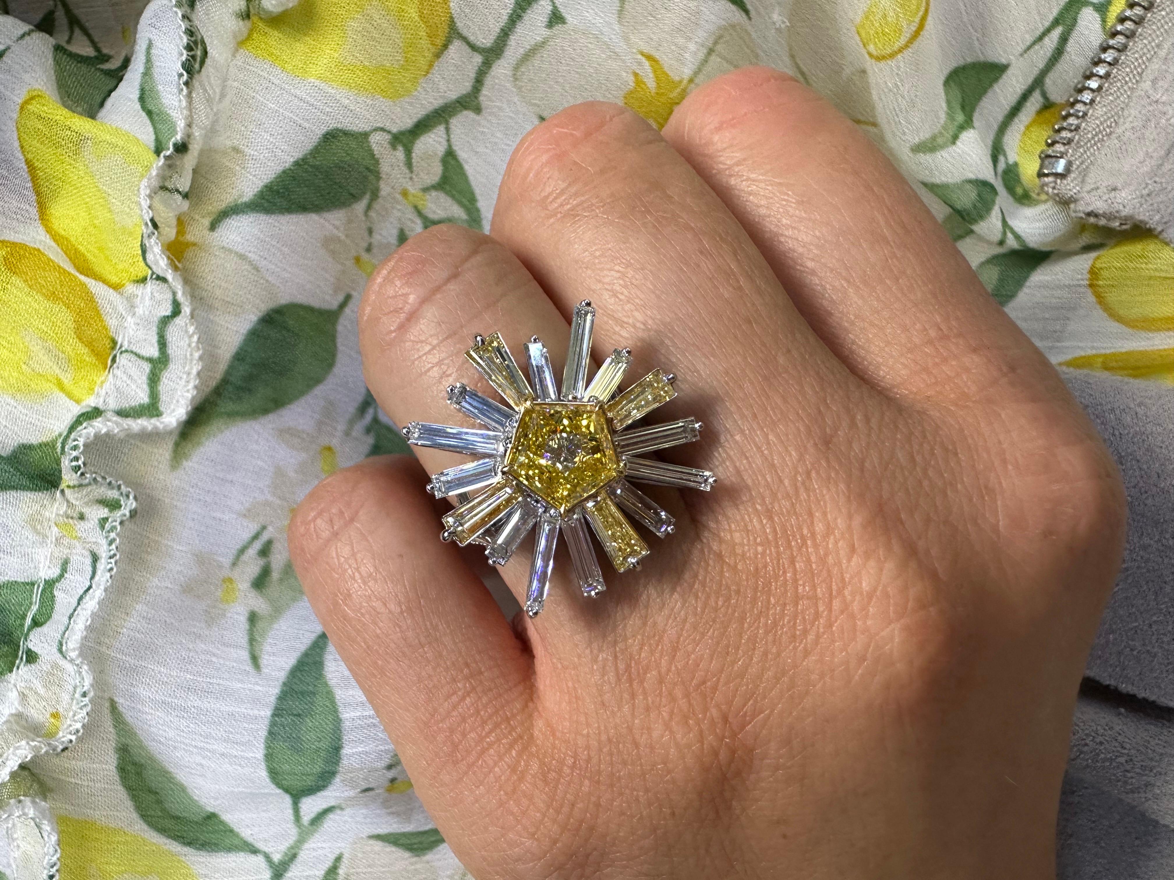 Fancy Yellow diamond ring sun art deco diamond ring 18KT ring Rare Find For Sale 5