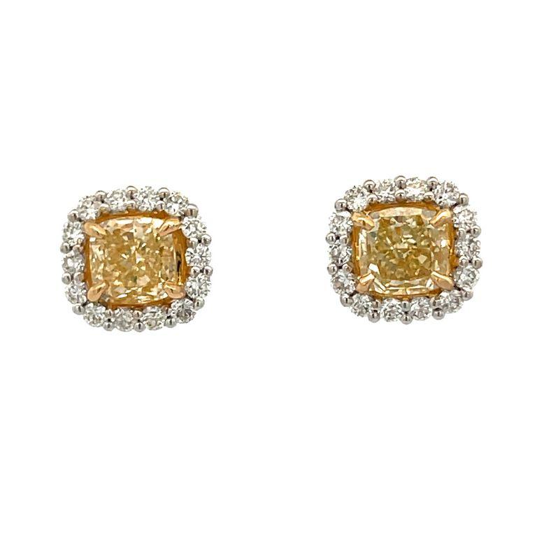 Women's Fancy Yellow Diamond Studs Earrings 1.84ct D.68ct 18K White Gold For Sale