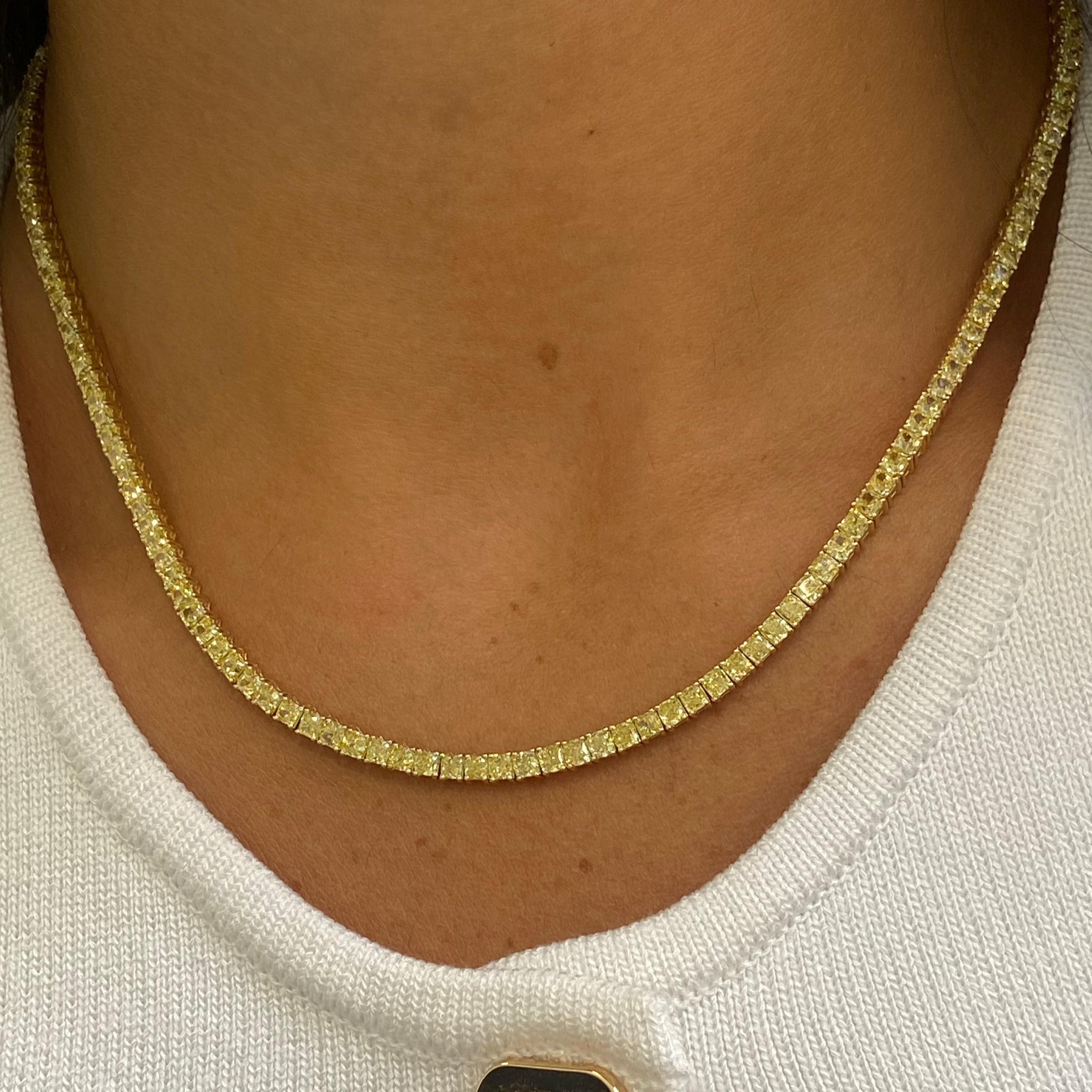 Collana Tennis con diamanti gialli fantasia In condizioni Nuovo in vendita a New York, NY