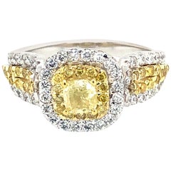 Fancy Yellow Diamonds Ring 18 Karat Gold