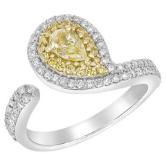 Fancy Yellow Pear Shape bypass 18k Gold Cocktail Ring