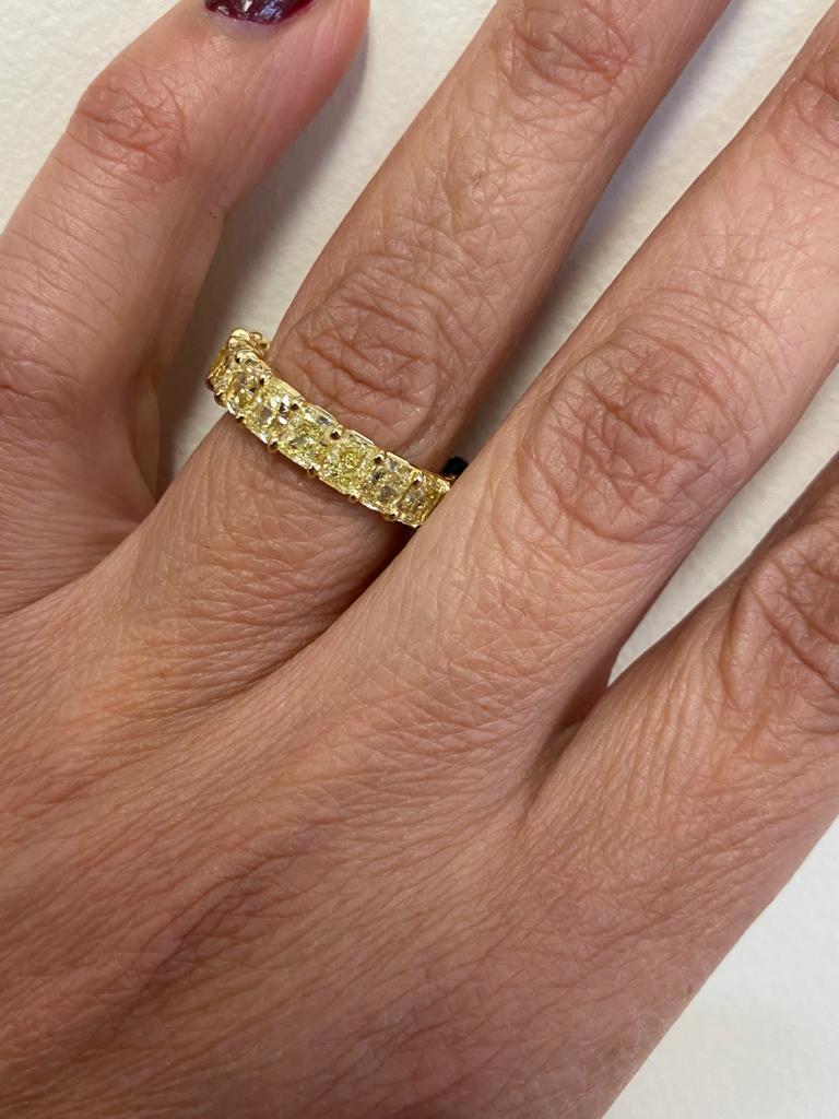 Modern Fancy Yellow Radiant Cut Eternity Band 7 Carats For Sale