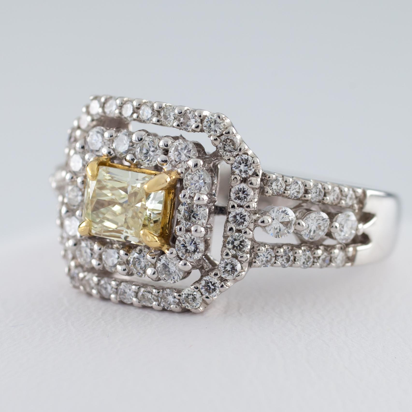 Fancy Yellow Radiant Diamond 18 Karat Two-Tone Gold Halo Ring (Radiantschliff)