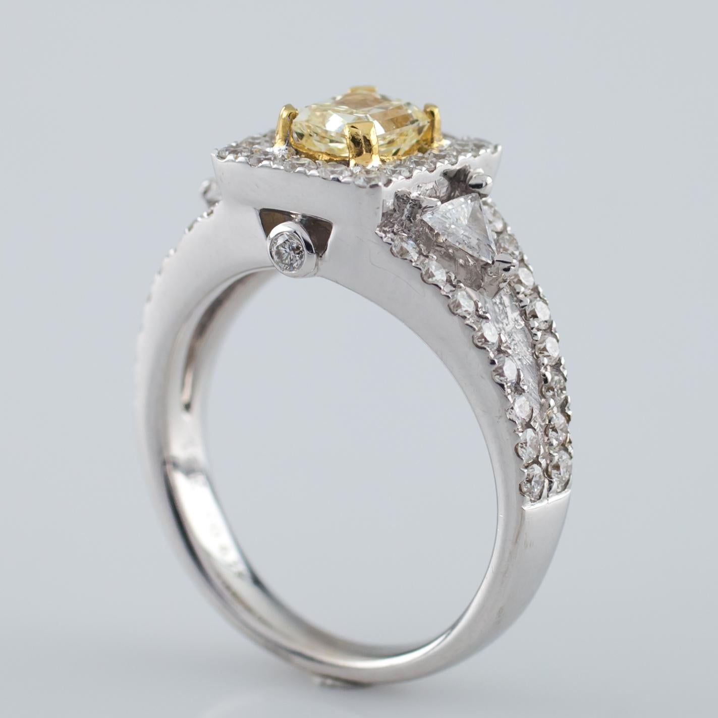 Fancy Yellow Radiant Diamond 18 Karat Two-Tone Gold Solitaire Ring In New Condition In Sherman Oaks, CA