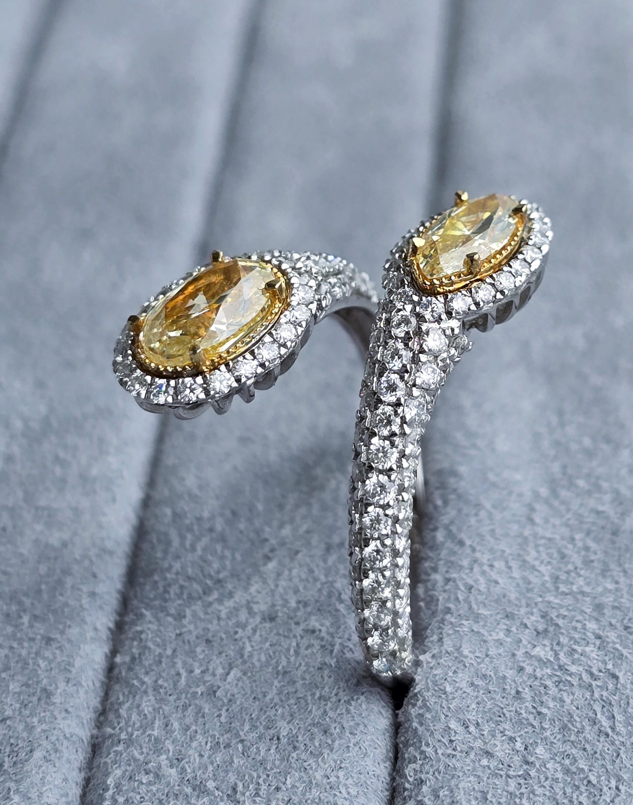 Anello con diamante giallo fantasia di purezza VS-SI in vendita 5