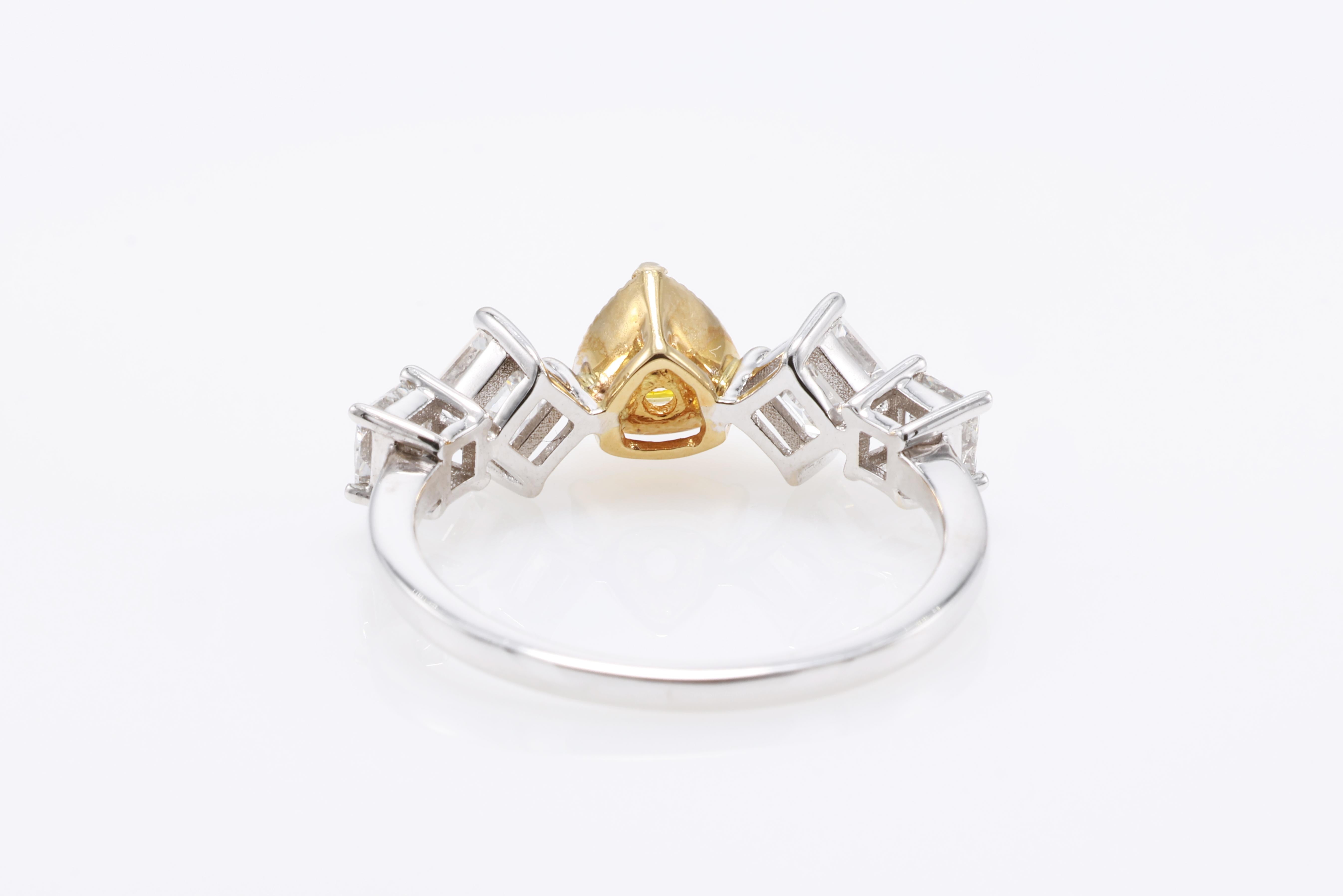 Fancy Yellow VVS-VS Clarity Diamond Ring For Sale 3