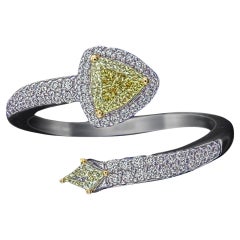 Fancy Yellow VVS - VS Clariy Diamond Ring