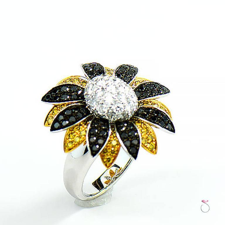 Fancy Yellow, White and Black Diamond Flower Ring In Excellent Condition For Sale In Honolulu, HI