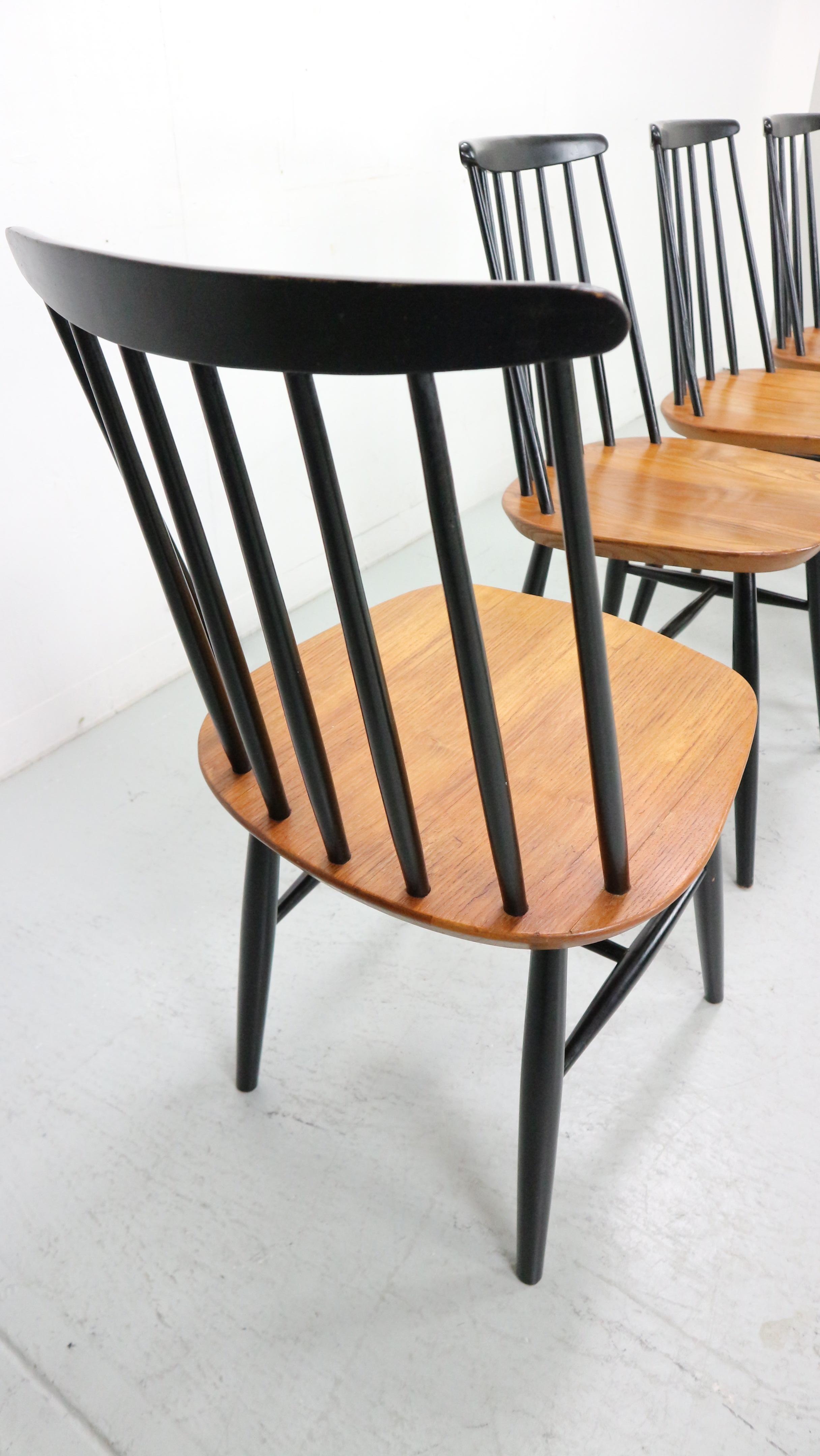 20th Century Fanett Dining Chairs by Ilmari Tapiovaara for Stol Kamnik, Set of 4