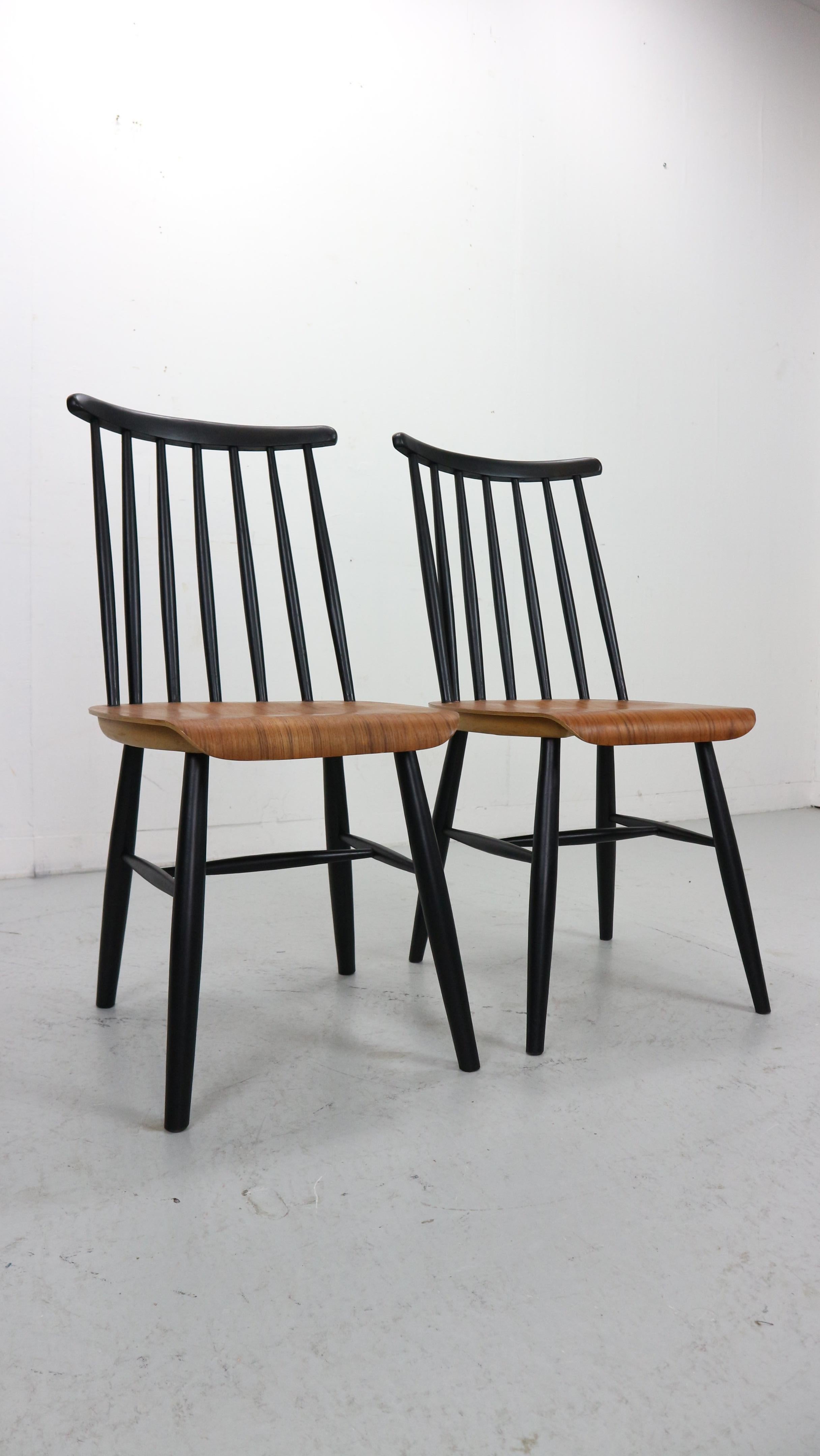 Finnish Fanett Dining Chairs by Ilmari Tapiovaara, Set of 2