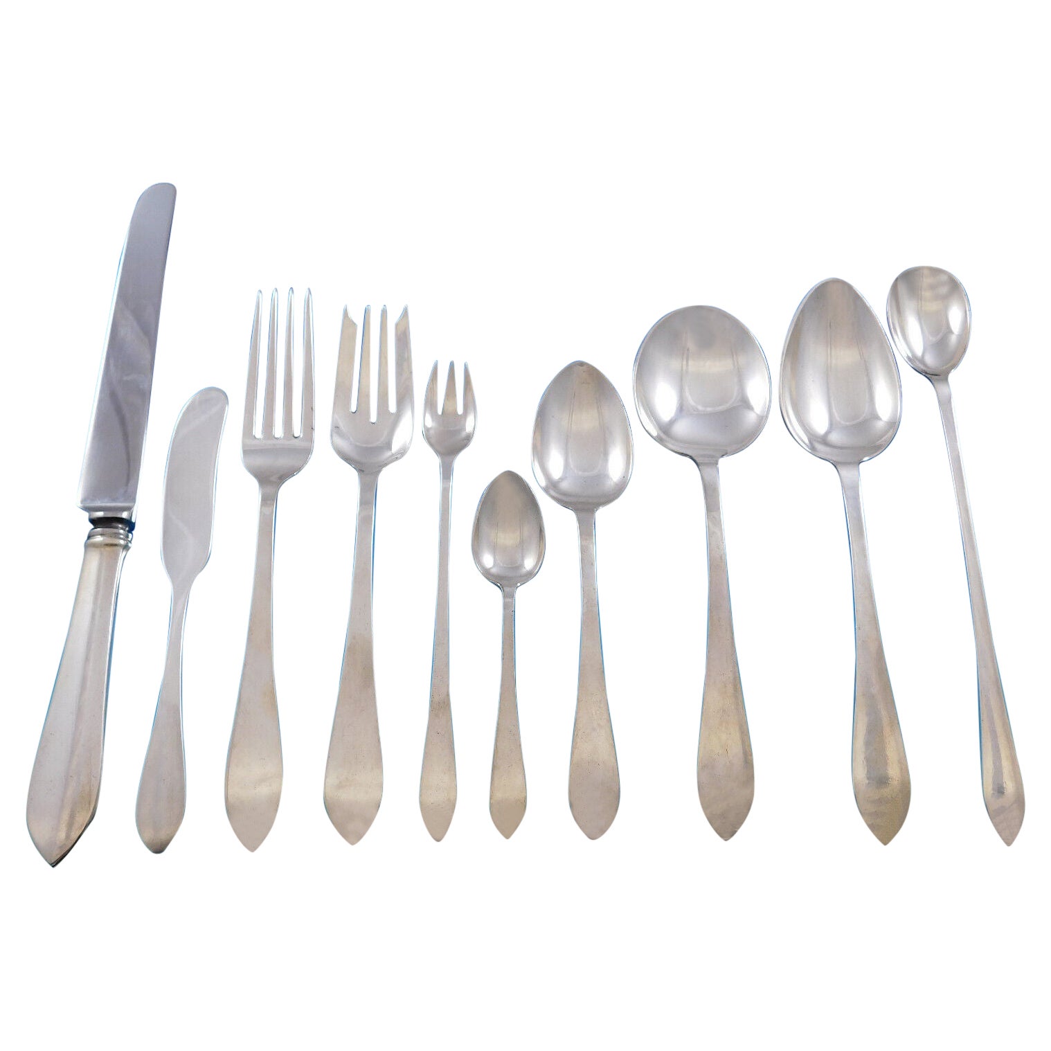 Faneuil by Tiffany 
Co. Sterling Silver Flatware Set for 12 Service 122 pcs