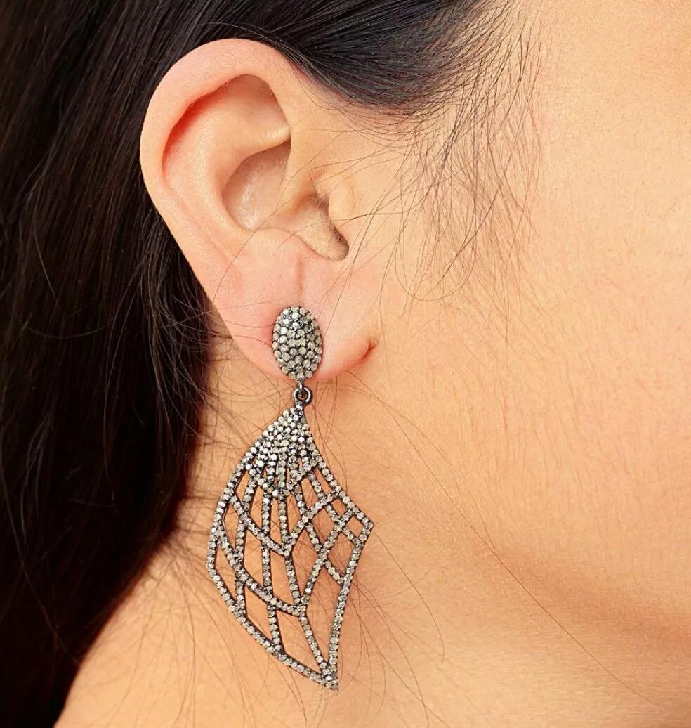 Fang Earring Pave Diamond 925 Silver Fashion Diamond Earring Mothers Day Gift
Light weight can be worn everyday

Additional information:
Condition: New without tags: A brand-new, unused, and unworn item (including handmade items) that is not in