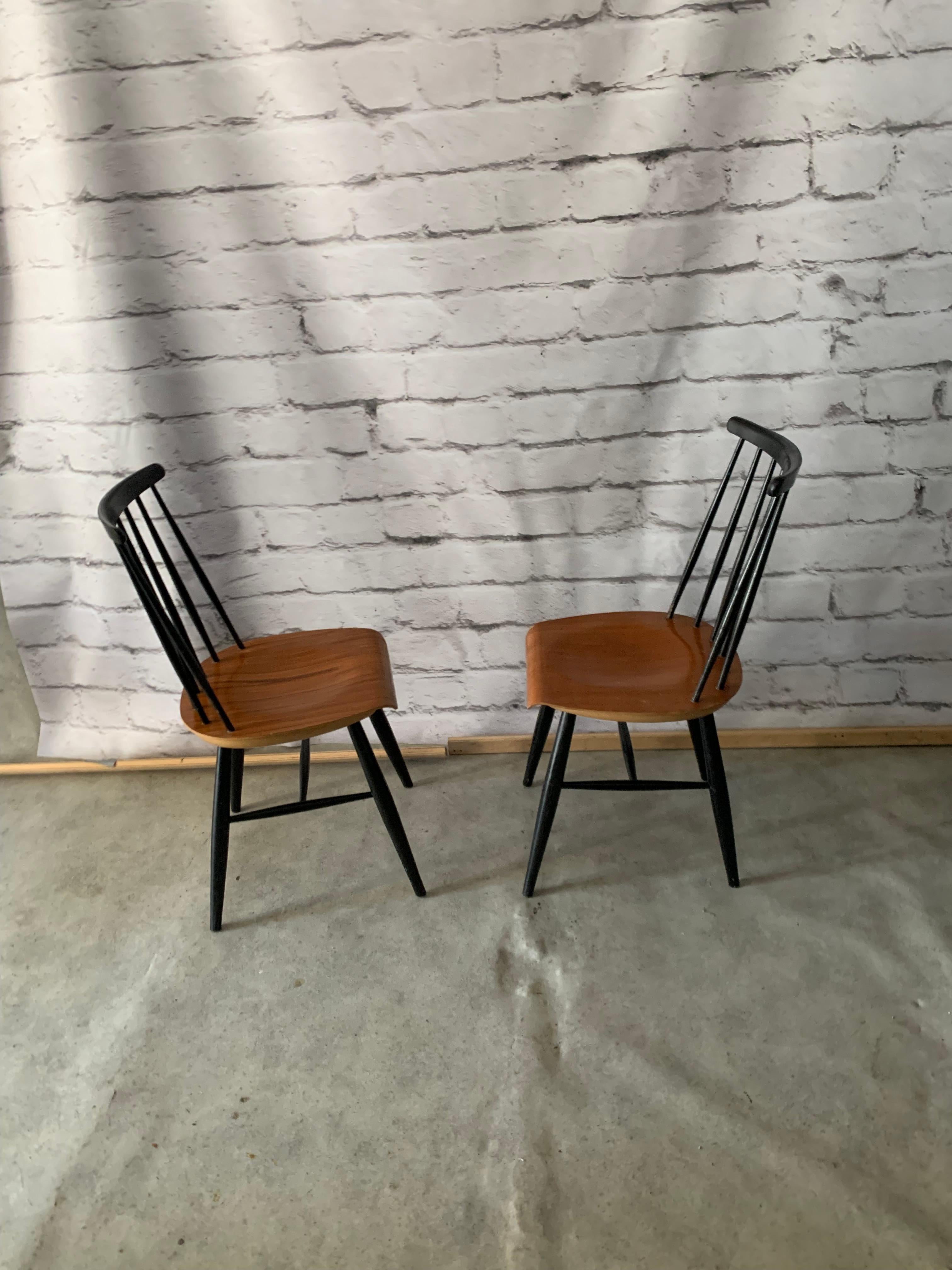 Fannett Dining Chairs By Ilmari Tapiovaara, Set Of 2 In Good Condition For Sale In Bunnik, NL