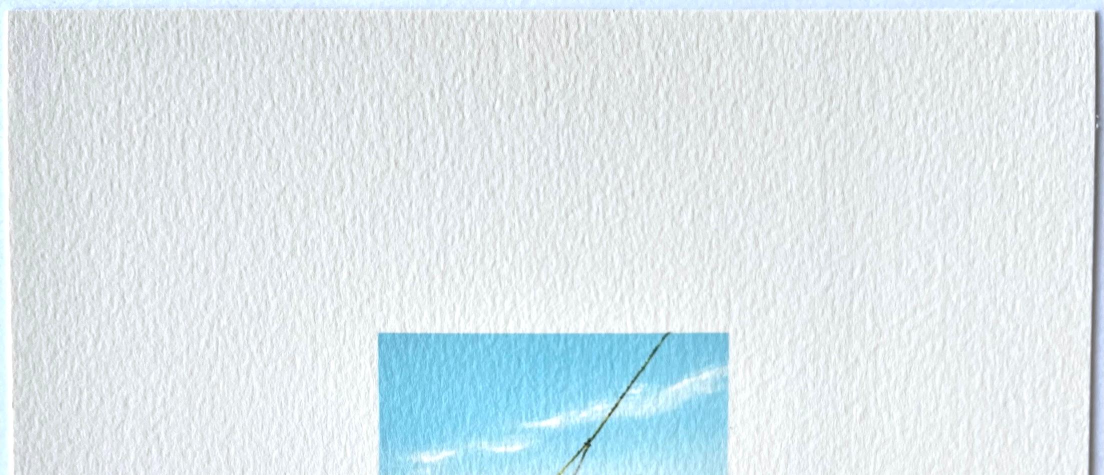 MOUNTAIN LIFT Litografia firmata, mini paesaggio surreale, corda con lazo, cielo blu - Print Blu di Fanny Brennan