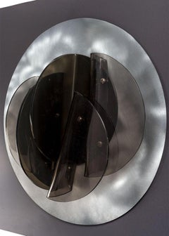 Assemblatore Gris. Scultura da parete astratta a tecnica mista