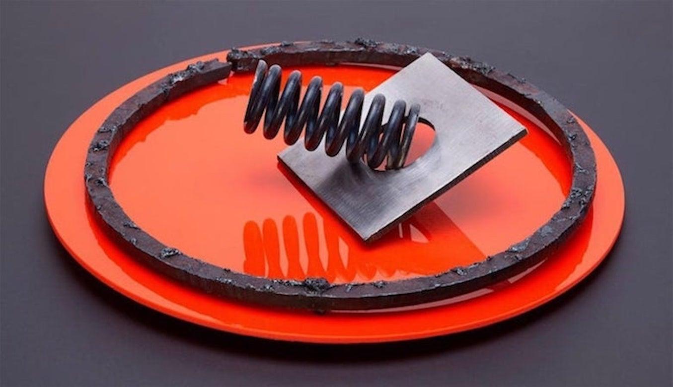 Montador Naranja N°1, N°3 y N°2. Escultura mural abstracta de técnica mixta en venta 3