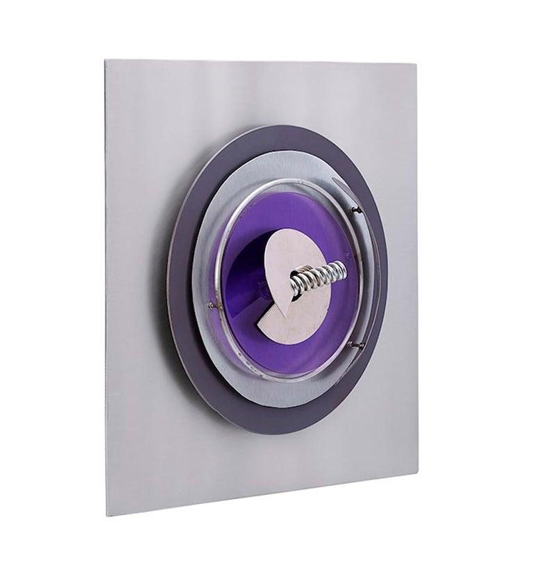 Montador Violeta N°1. Escultura mural abstracta de técnica mixta en venta 1