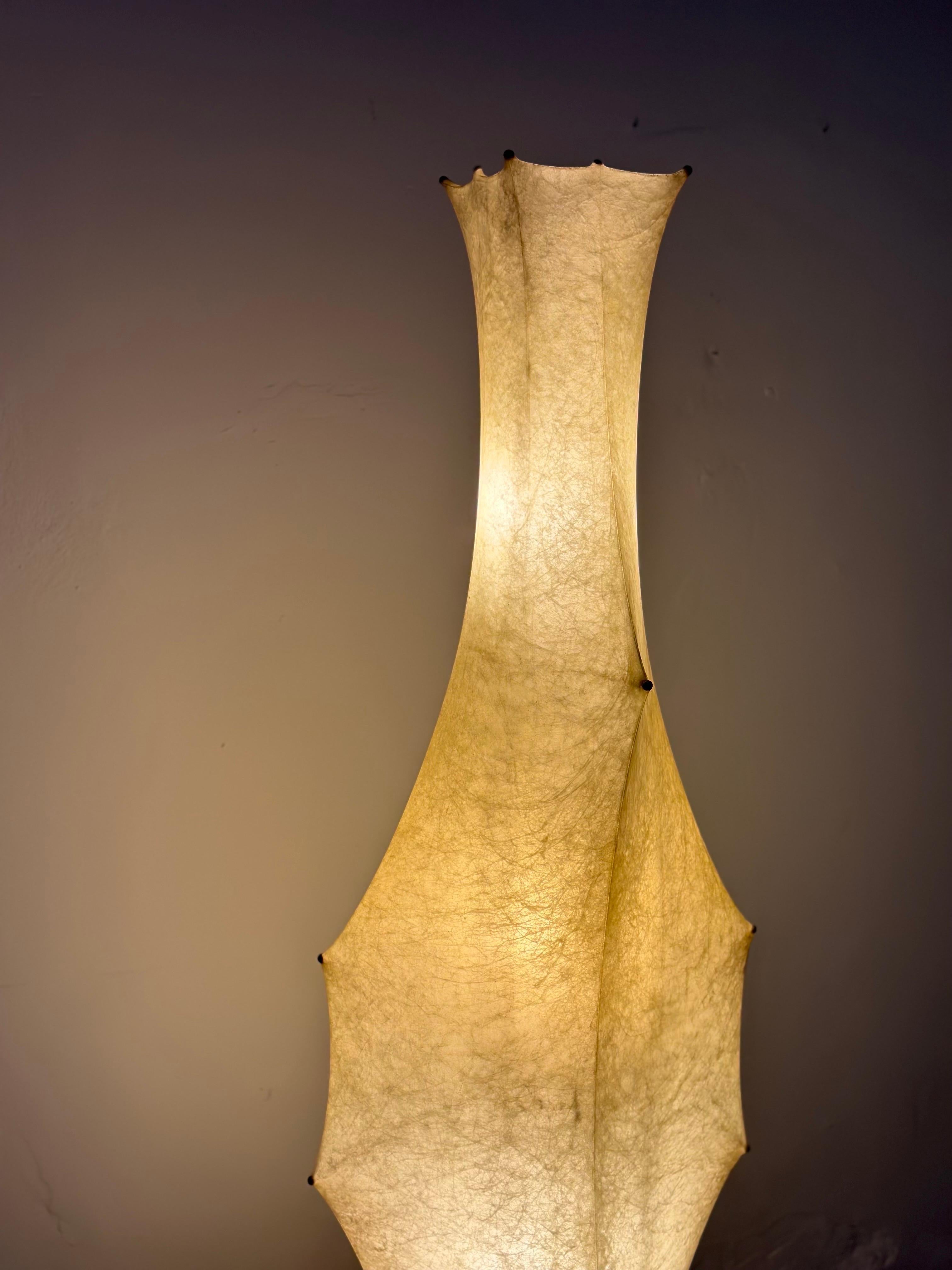 'Fantasma' First Series Floor Lamp by Tobia Scarpa for Flos, 1961 3
