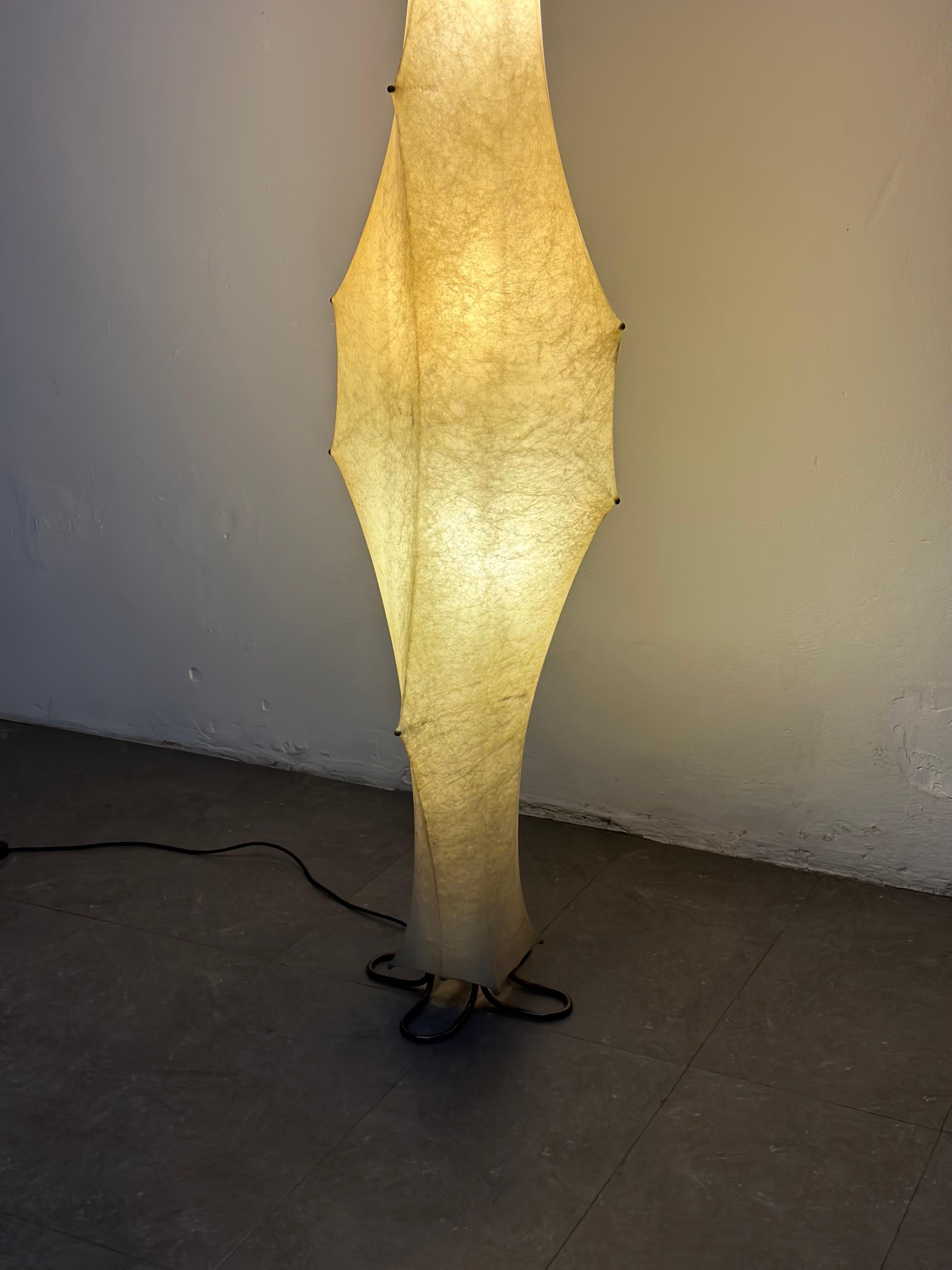 'Fantasma' First Series Floor Lamp by Tobia Scarpa for Flos, 1961 In Good Condition In Brescia , Brescia