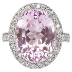 Fantastico anello da cocktail con solitario di diamanti rosa Kunzite naturale da 11 carati