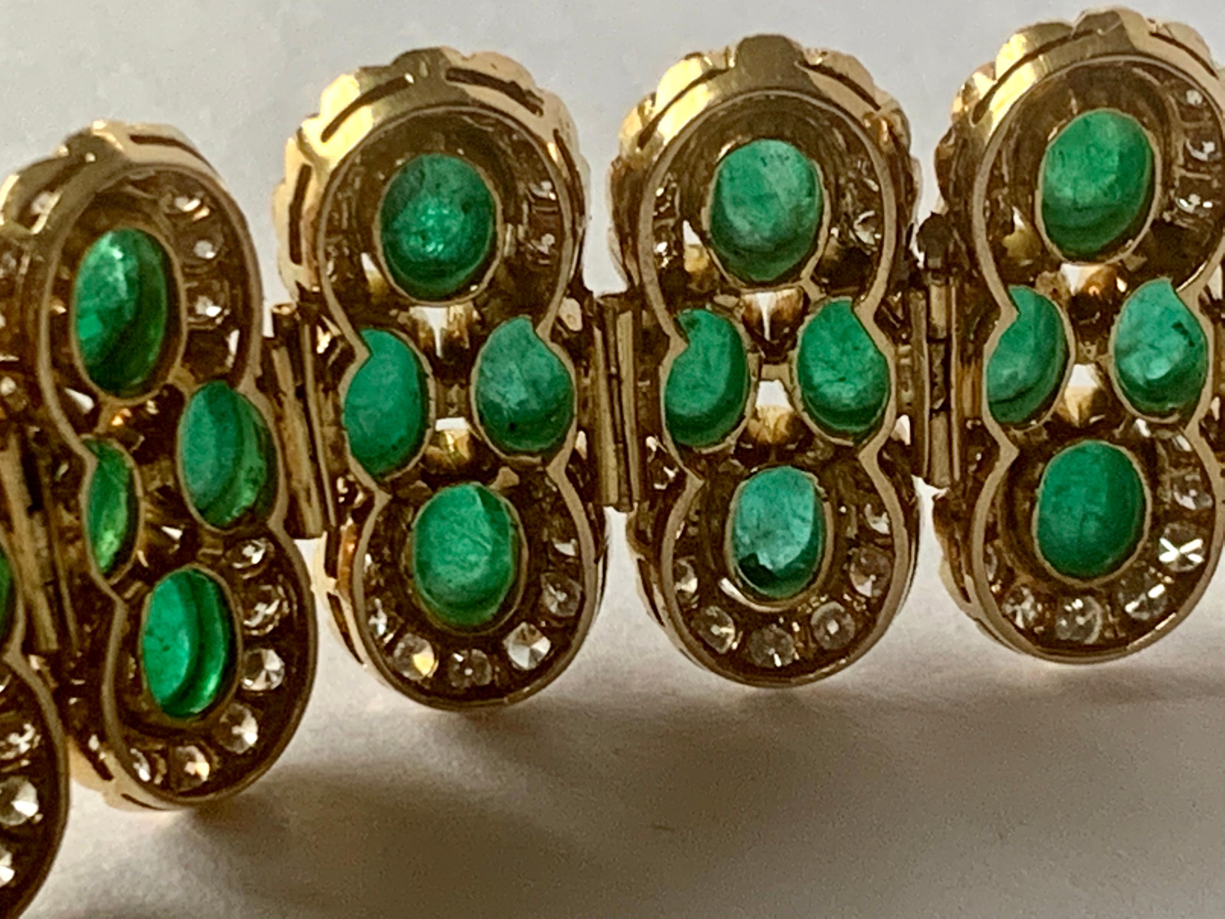 Fantastic 18 Karat Yellow Gold Emerald and Diamond Bracelet For Sale 1