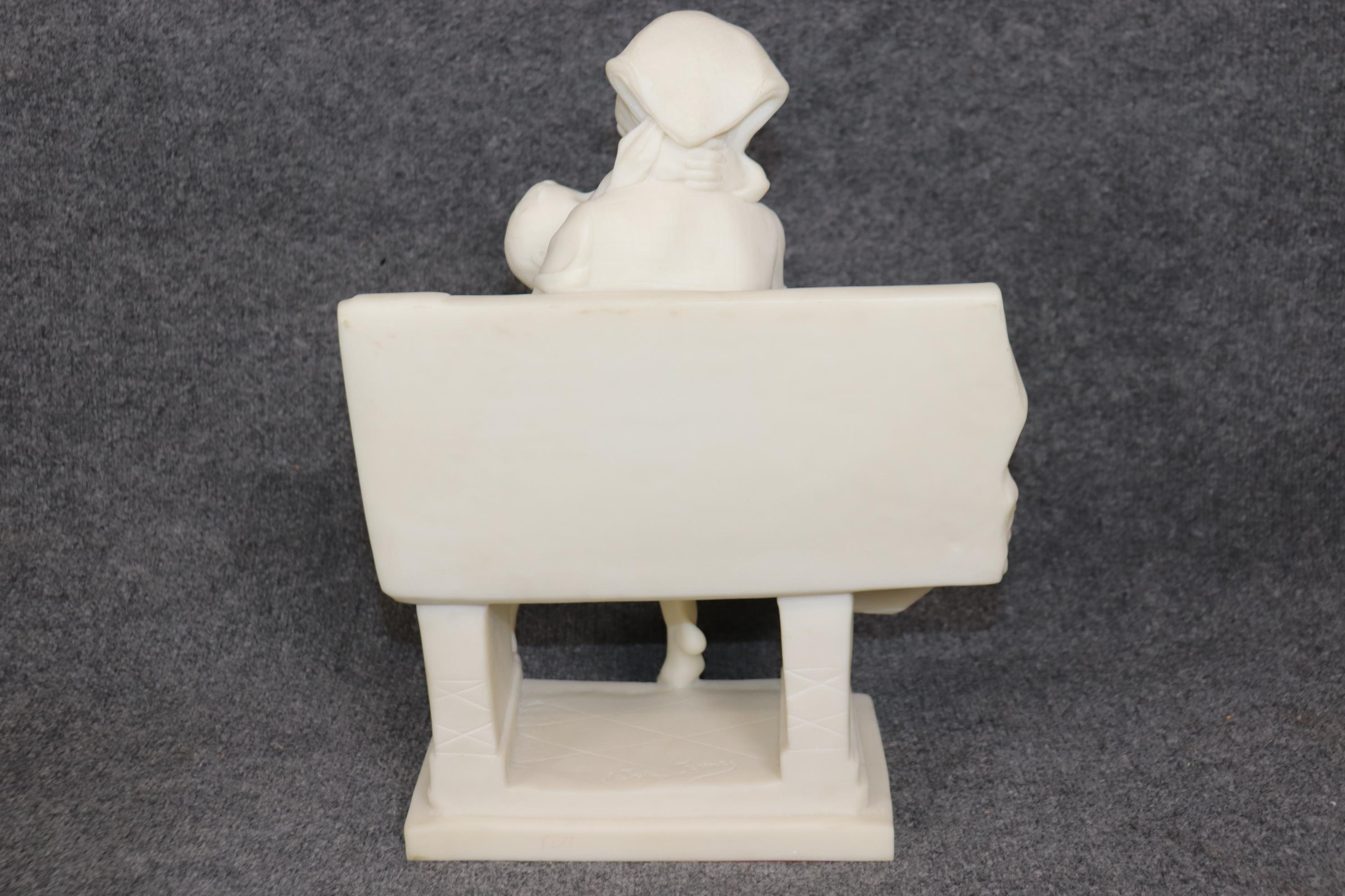 Fantastica scultura in alabastro del XIX secolo di Mother & Child di Antonio Frilli 1