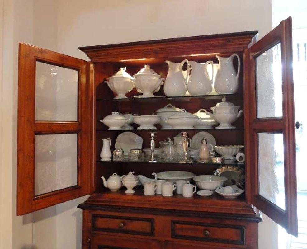 Fantastic 19th Century Two-Piece Walnut Stepback Wall Cupboard In Excellent Condition For Sale In Los Angeles, CA