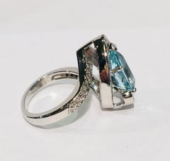 Fantastic 2.6 Carat Pear Cut Aquamarine Diamond Modern Swirl 18 Karat Ring