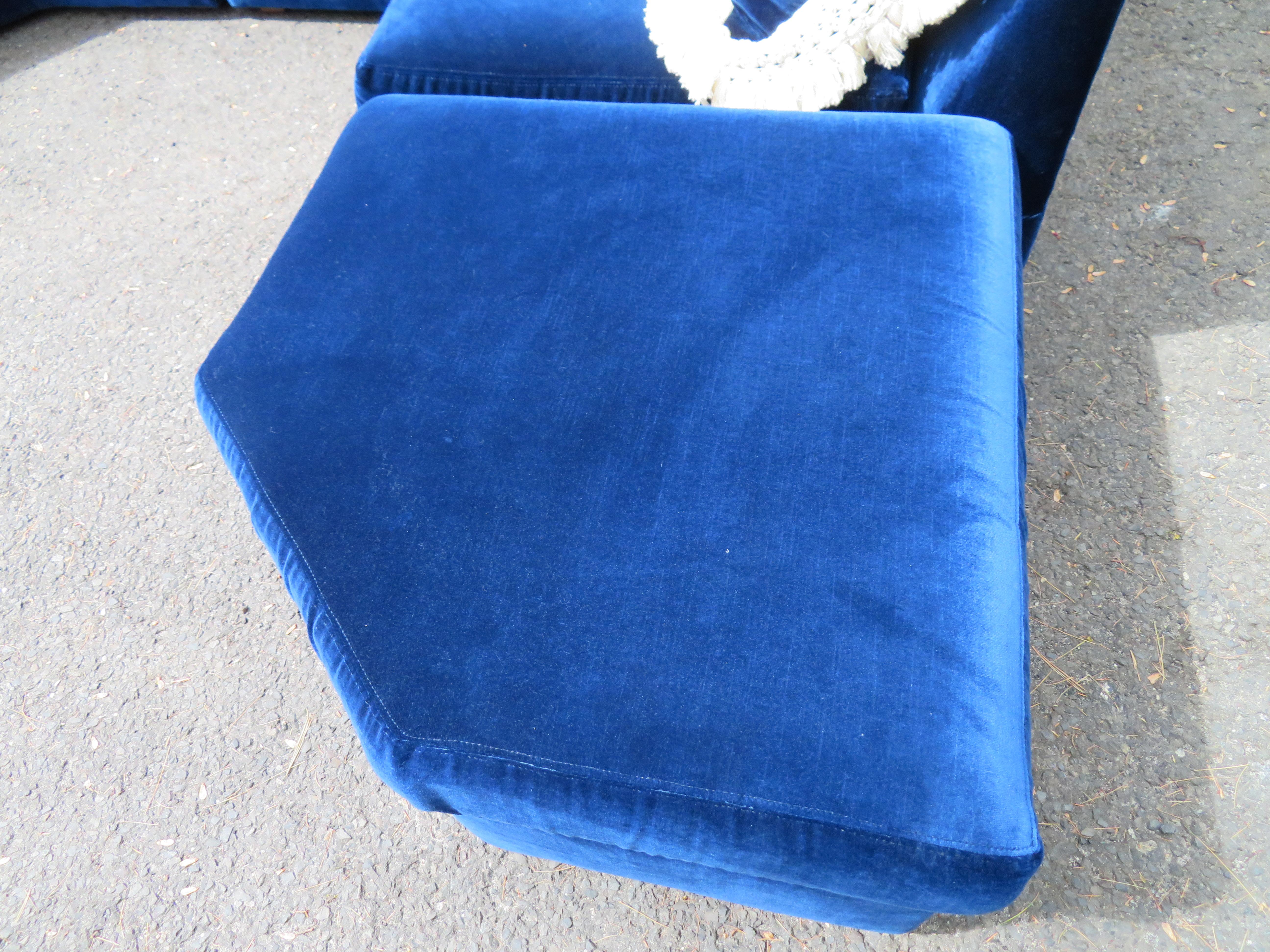 Fantastic 6 Piece Milo Baughman Style Sectional Sofa Carson's Mid-Century Modern For Sale 4
