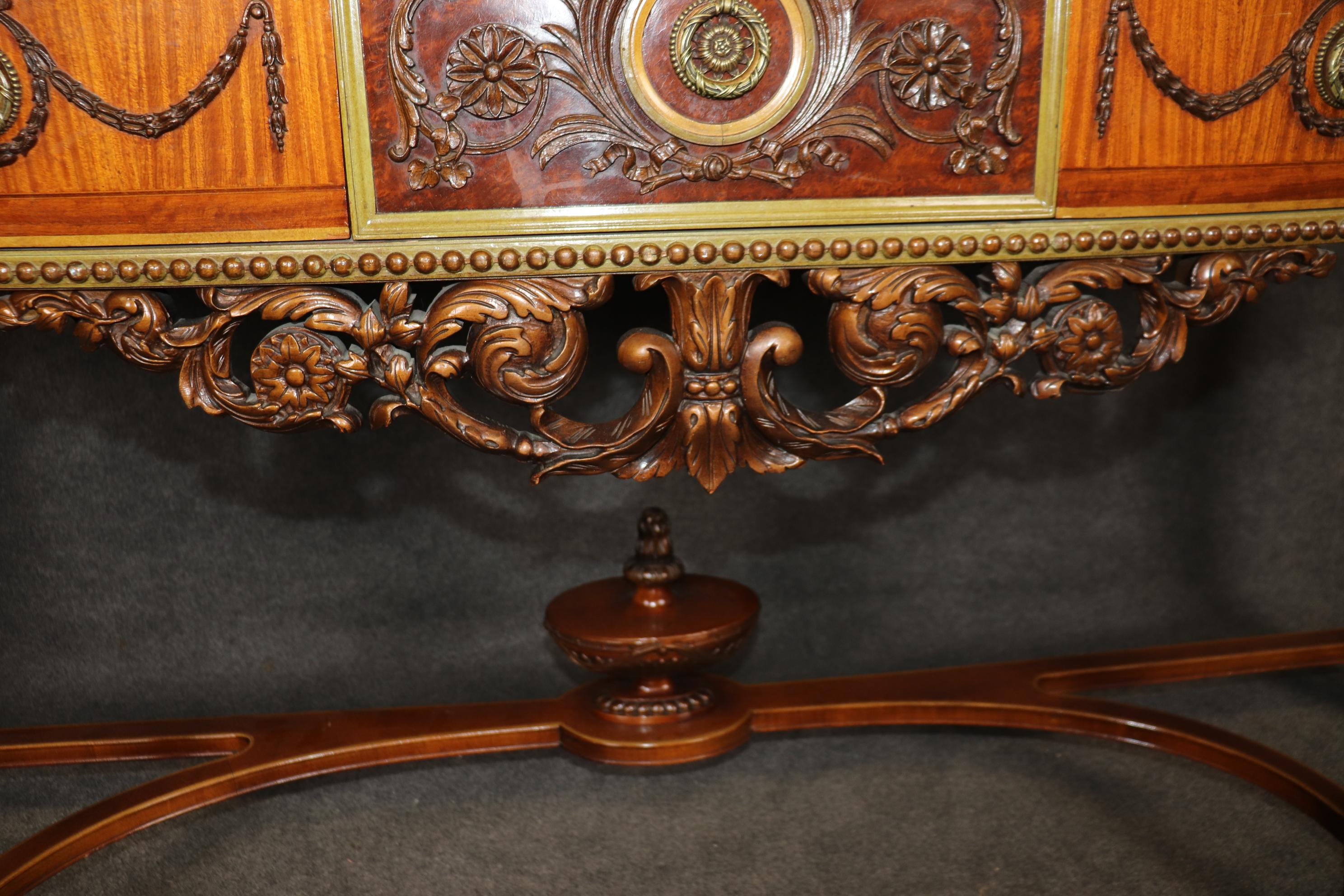 Fantastica credenza Adams decorata con vernice in legno di raso e noce CIRCA 1920 in vendita 6