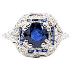 Fantastic Antique Art Deco Ring with Sapphire and Diamonds in Platinum Filigree