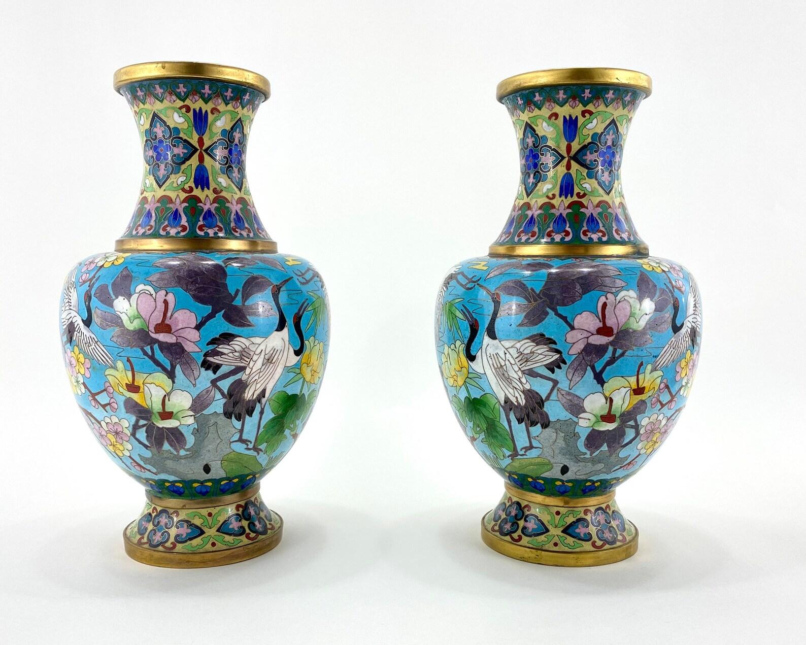 Fantastic Antique Couple of Vases China Bronze Vases Cloisonne, 1890s 1
