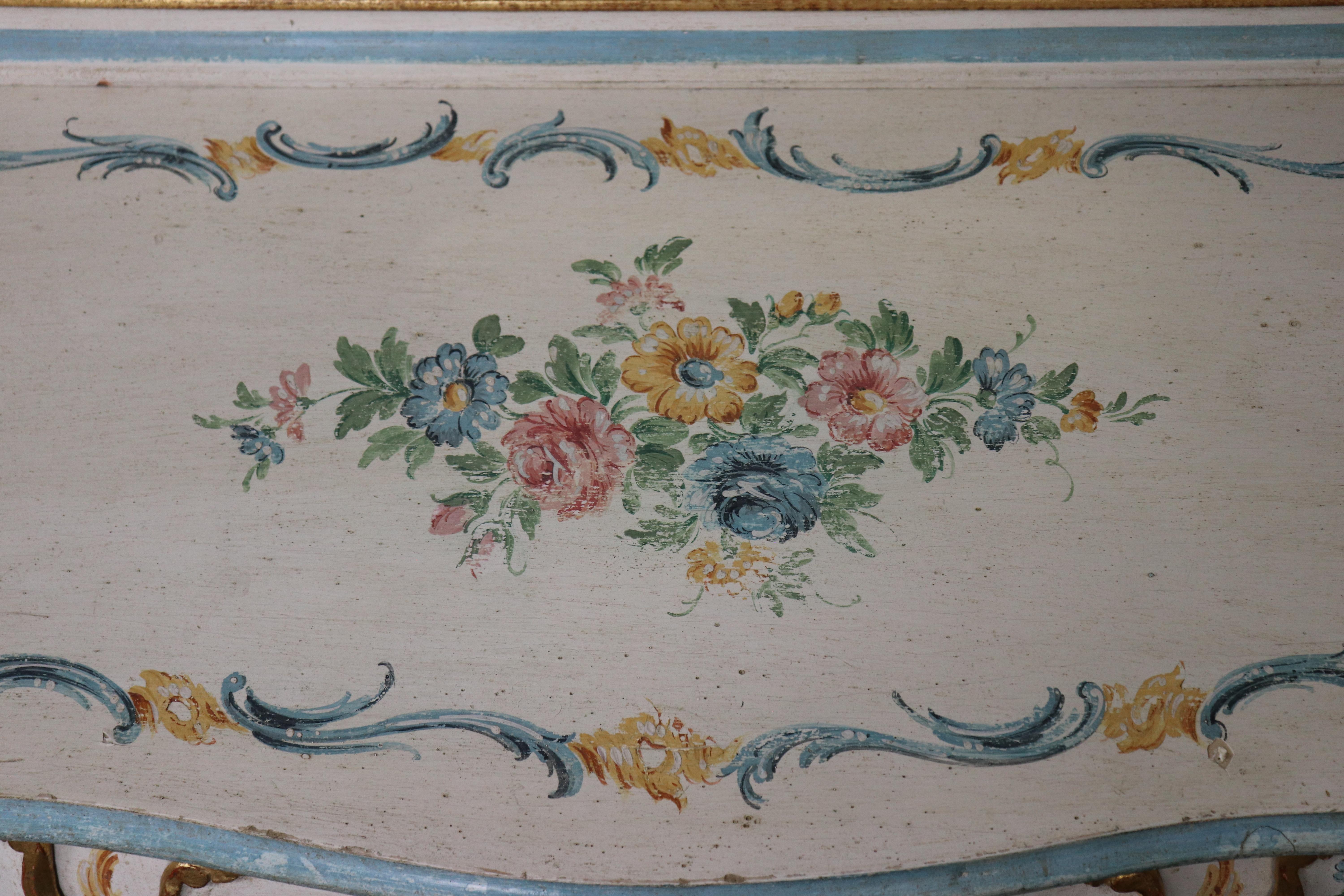 Fantástica Vanty Bomba Veneciana Italiana Antigua Pintada y Dorada con Espejo en venta 5
