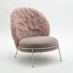 Fantastic Armchair Greige Leather Alba Pink Faux Fur Champagne Satined Finish
