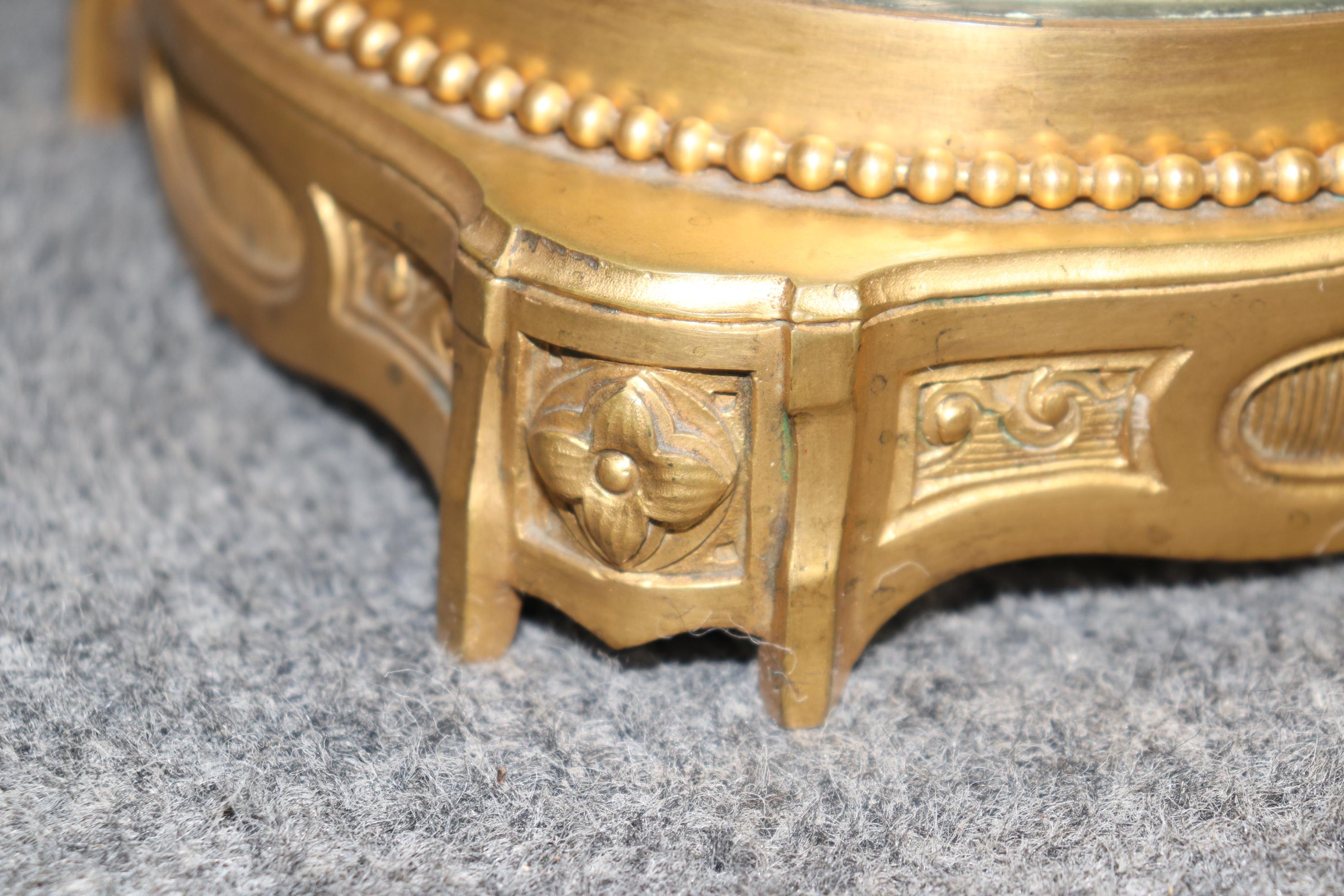 Fantástica urna jarrón troyano de cristal y bronce fundido atribuido a Baccarat 4
