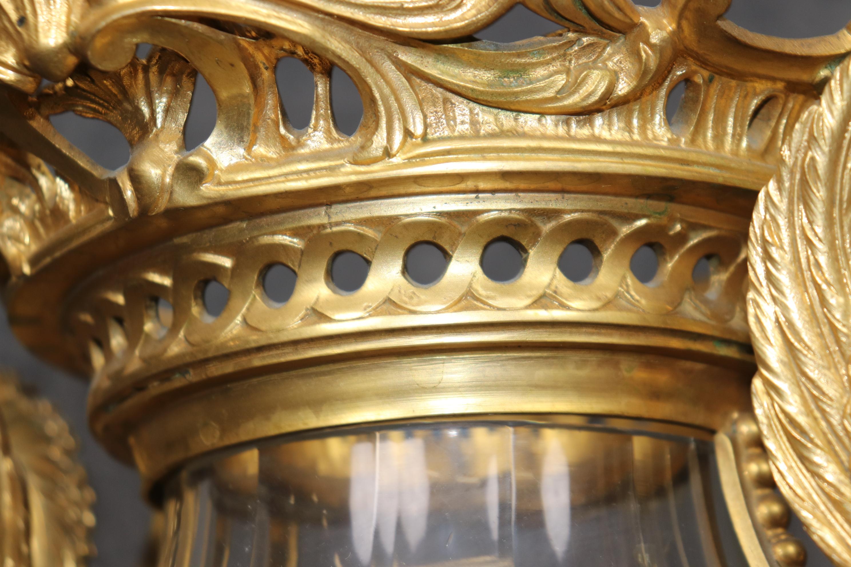 Fantástica urna jarrón troyano de cristal y bronce fundido atribuido a Baccarat 6