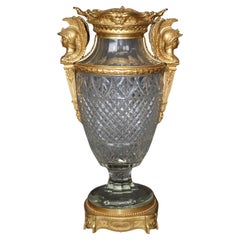 Fantastische Baccarat zugeschrieben Kristall und Bronze gegossen trojanischen figuralen Vase Urne