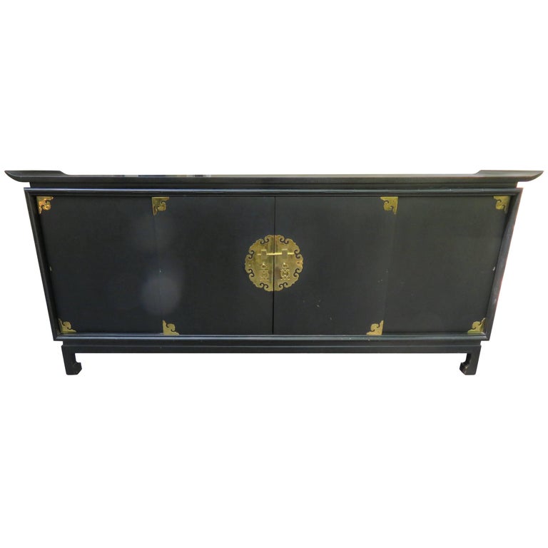 Fantastic Black Lacquered Chinoiserie Stereo Cabinet Credenza Mid