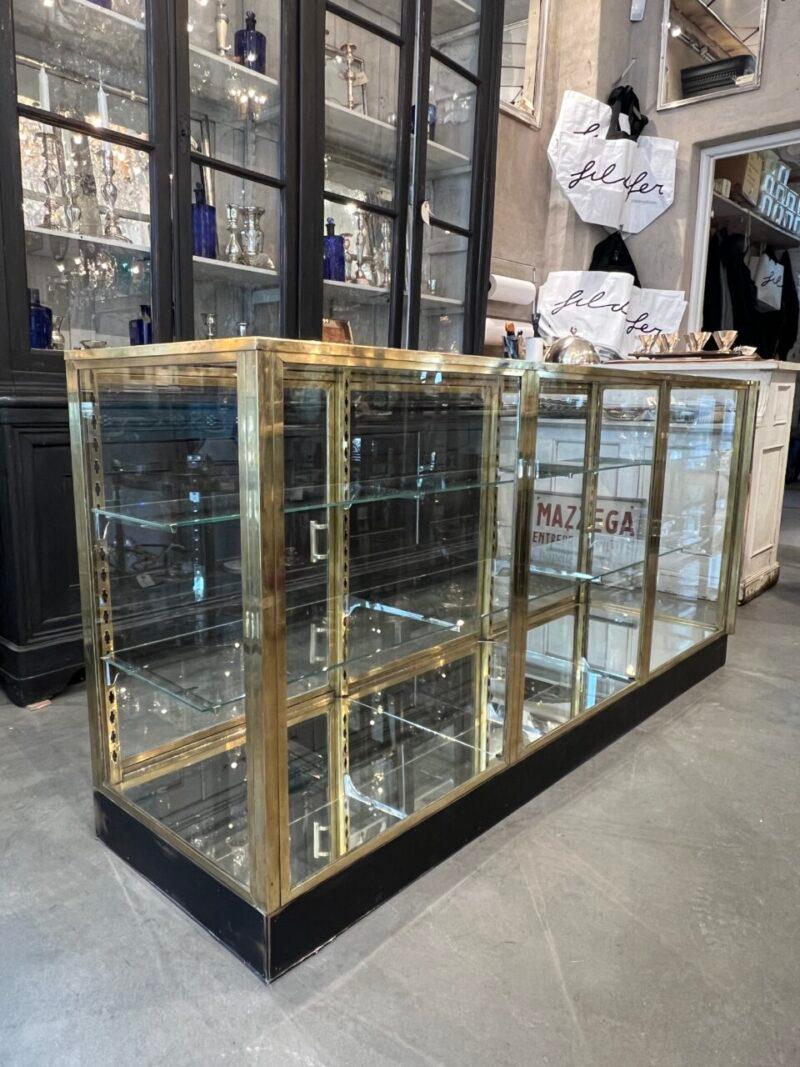 Fantastic Brass Counter Display Unit-1930s France In Good Condition For Sale In Copenhagen K, DK