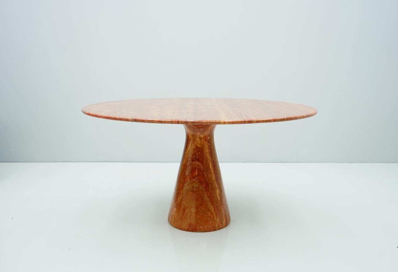 Mid-Century Modern Fantastic Circular Red Brown Marble Dining Table, Italy, 1970