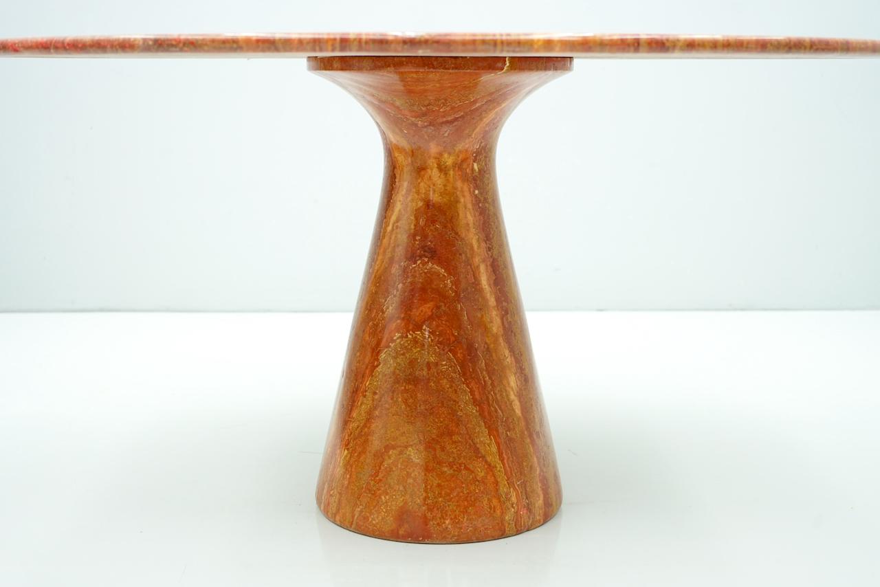 Late 20th Century Fantastic Circular Red Brown Marble Dining Table, Italy, 1970