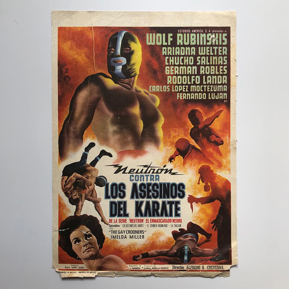 Fantastic Collection of 16 Original and Rare Mexican Wrestling Movie Posters 8
