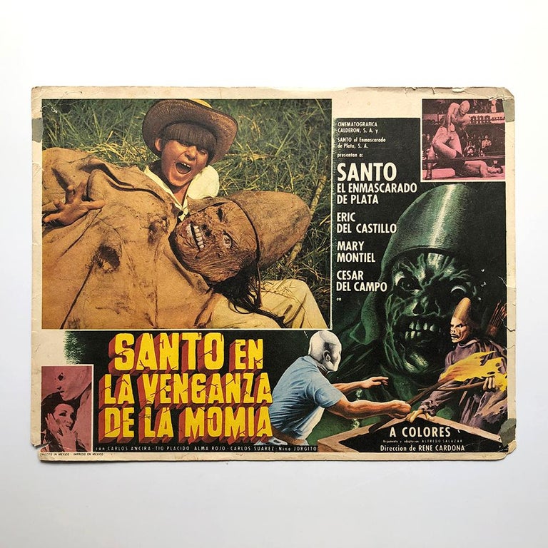 Fantastic Collection of 16 Original and Rare Mexican Wrestling Movie Posters In Distressed Condition For Sale In Mexico City, CDMX