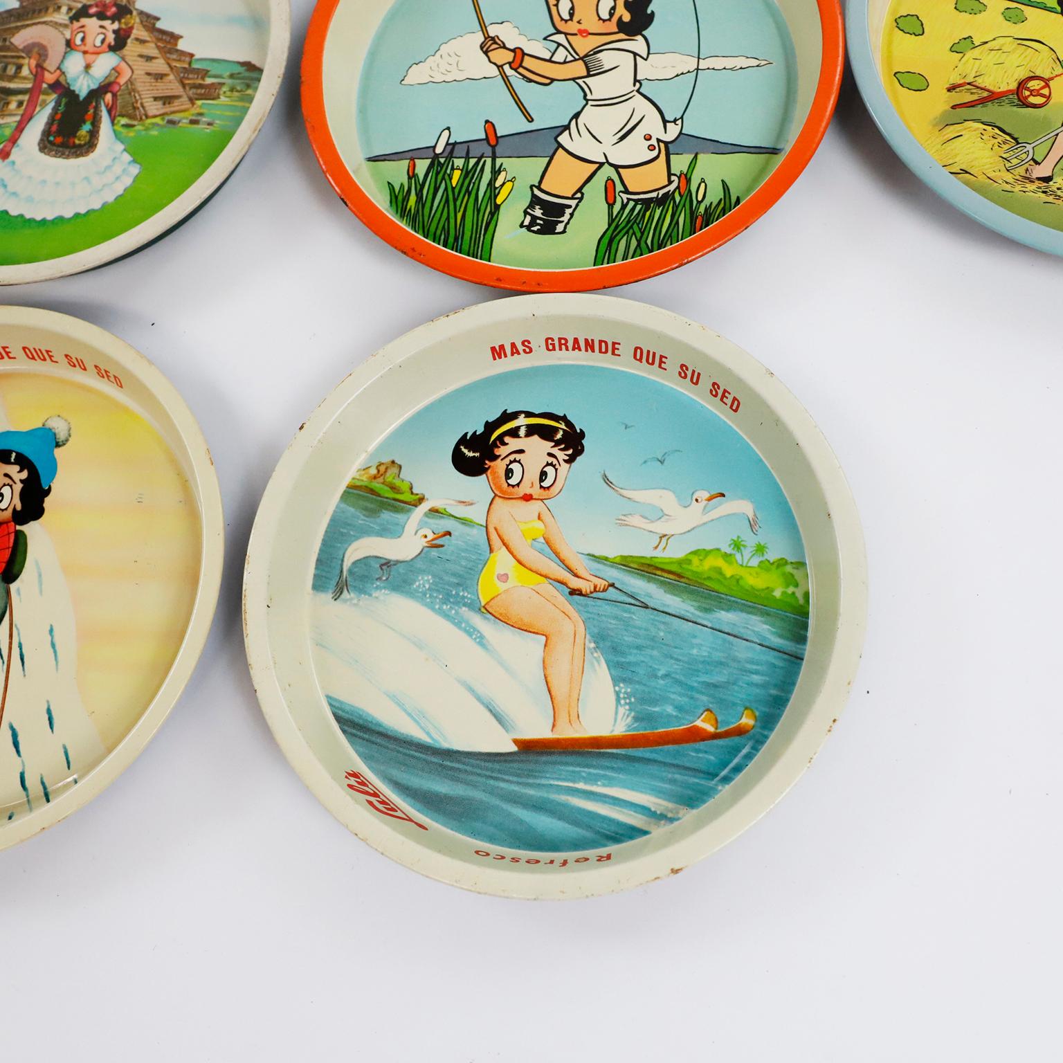 We offer this Fantastic collection of 34 vintage mexicano betty boop lulu steel soda trays.

About 