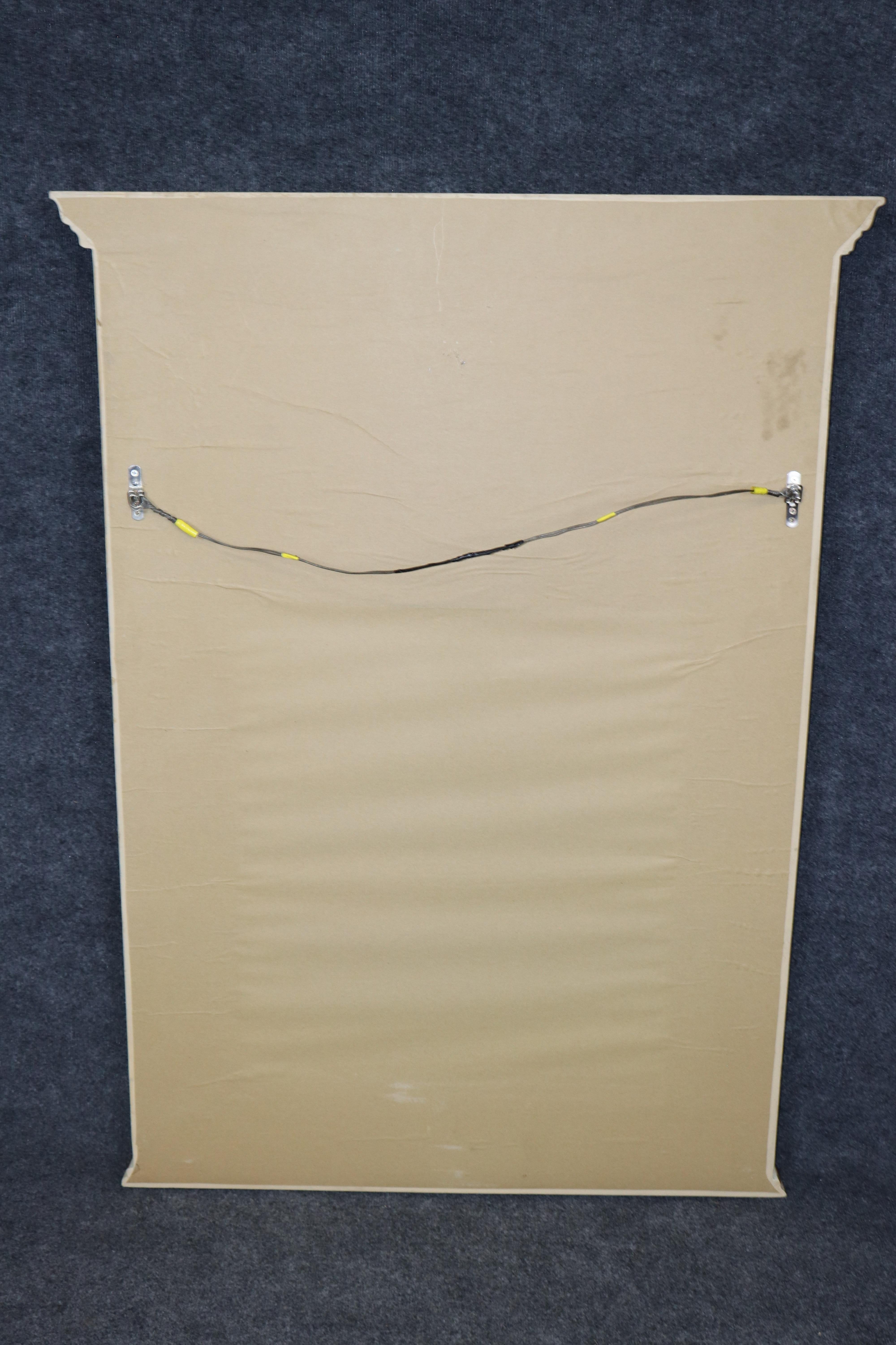 Fantástico espejo de pared francés Luis XV Trumeau pintado a la crema y dorado en venta 4