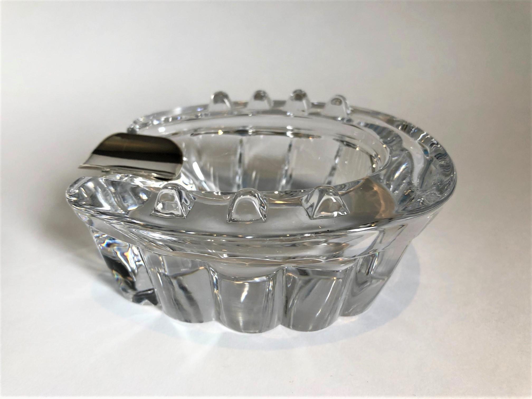 Fantastic Cut Crytal Glass and Silver Horseshoe Cigar / Cigarette Ashtray 1930's In Good Condition In Buenos Aires, Olivos